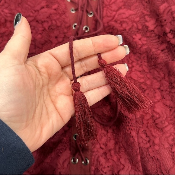 The Jetset Diaries “The Ruins” Cranberry Red Lace-Up Bodycon Lace Dress - Picture 9 of 11